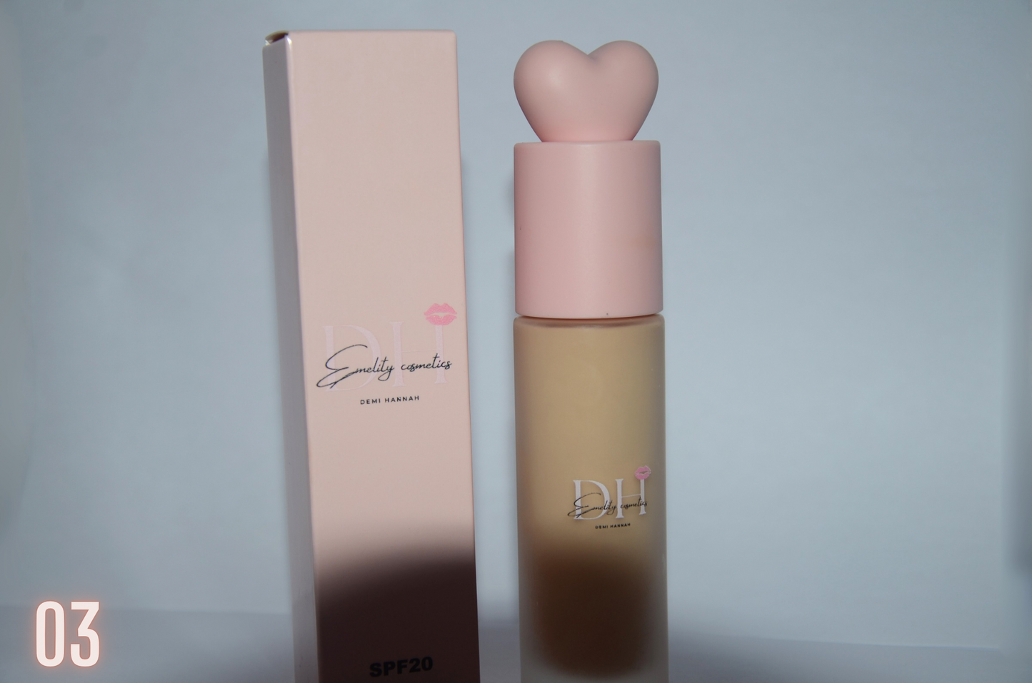 Emelity Cosmetics Heart Foundation with sp20